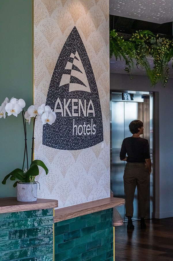 Mosaïque de l&#039;accueil de l&#039;hotel Akena