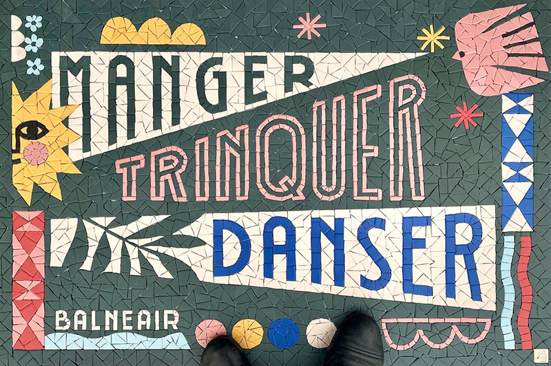 HBHW3117 typography and graphic french mosaic